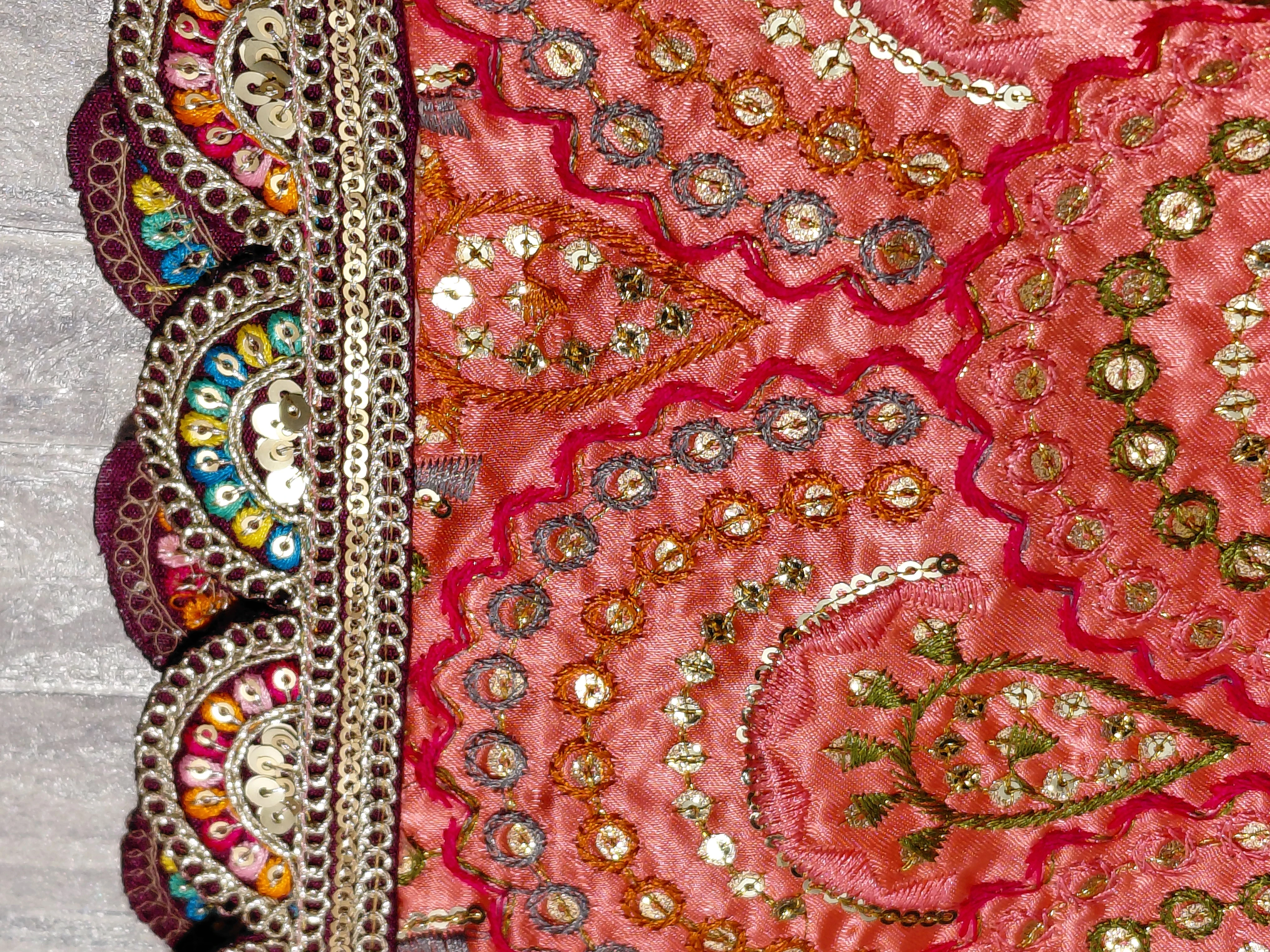 Barsānā Mahārānī Vilāsa Vastram – Royal Embroidered Temple Cloth angle 3