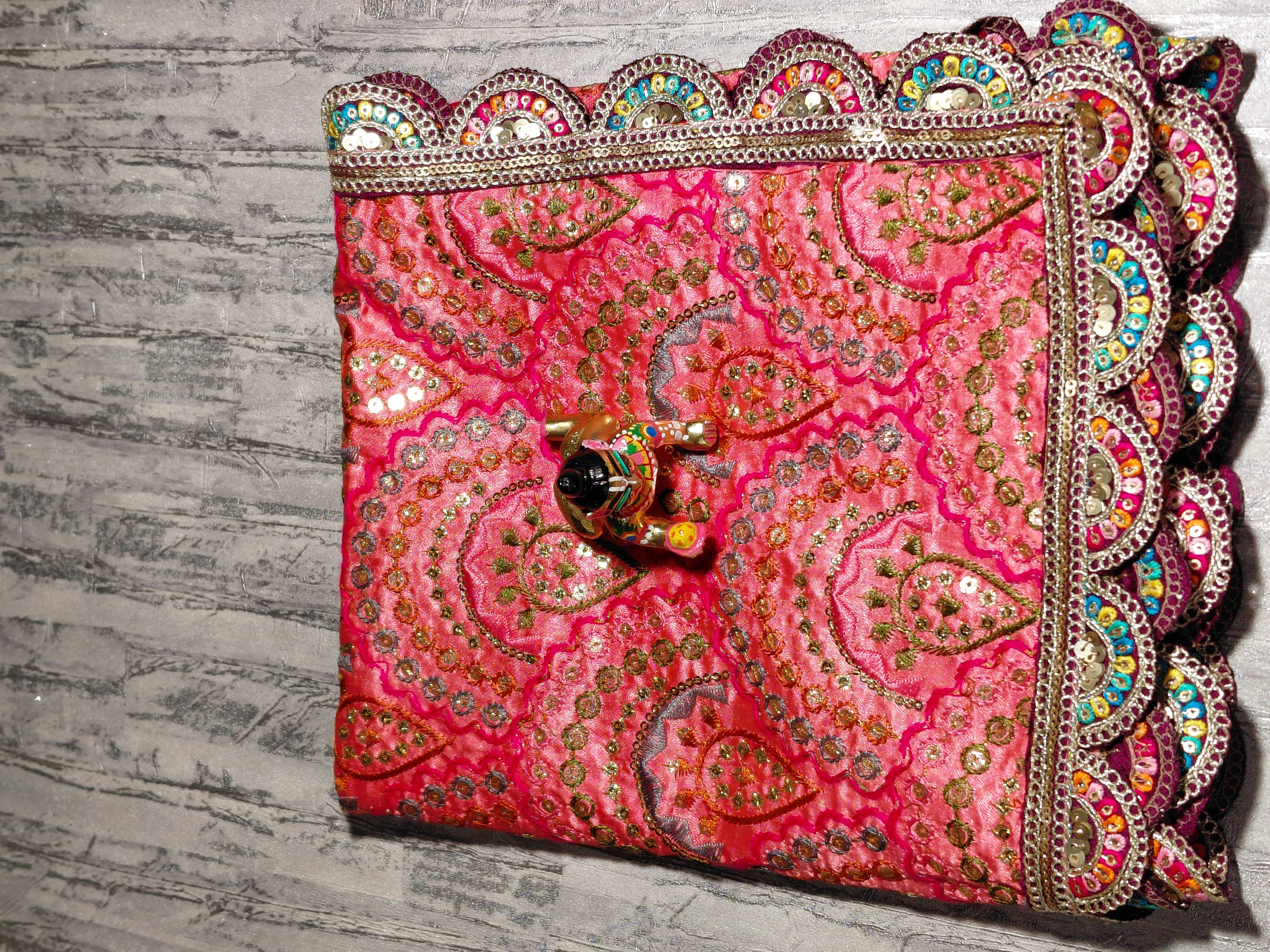 Barsānā Mahārānī Vilāsa Vastram – Royal Embroidered Temple Cloth angle 8