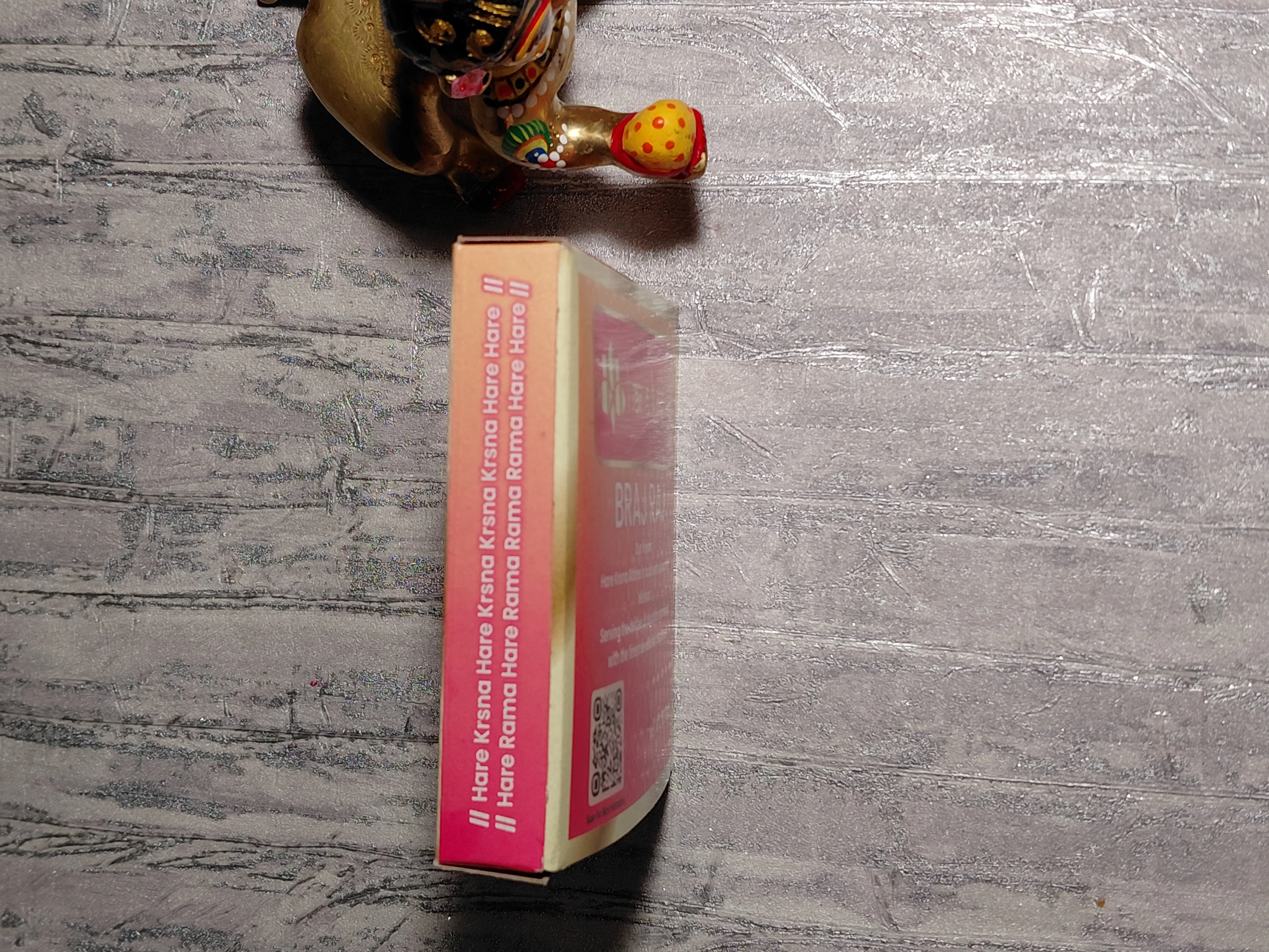 Sri Vrindavan Braj Raj – Sacred Holy Dust angle 4