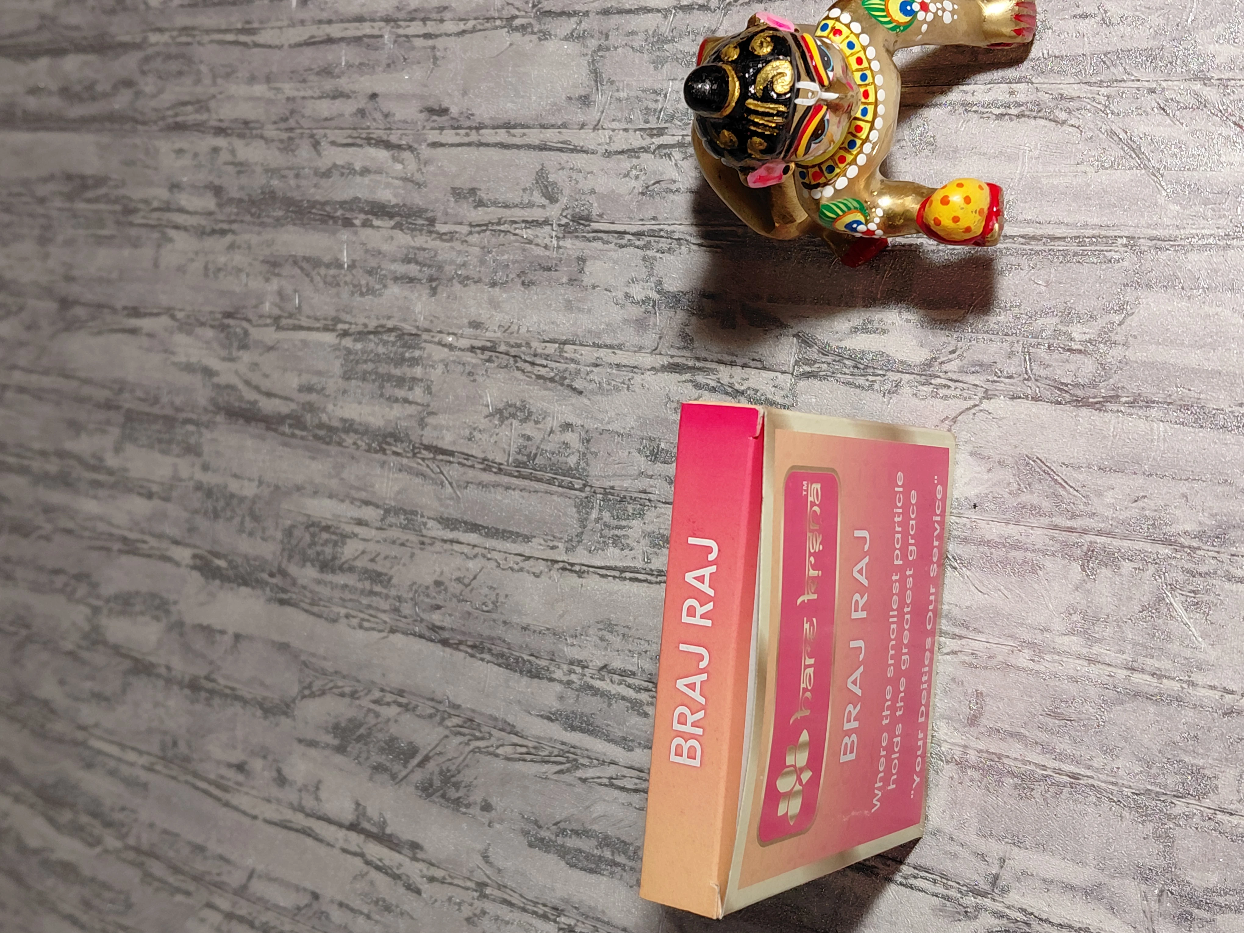 Sri Vrindavan Braj Raj – Sacred Holy Dust angle 6