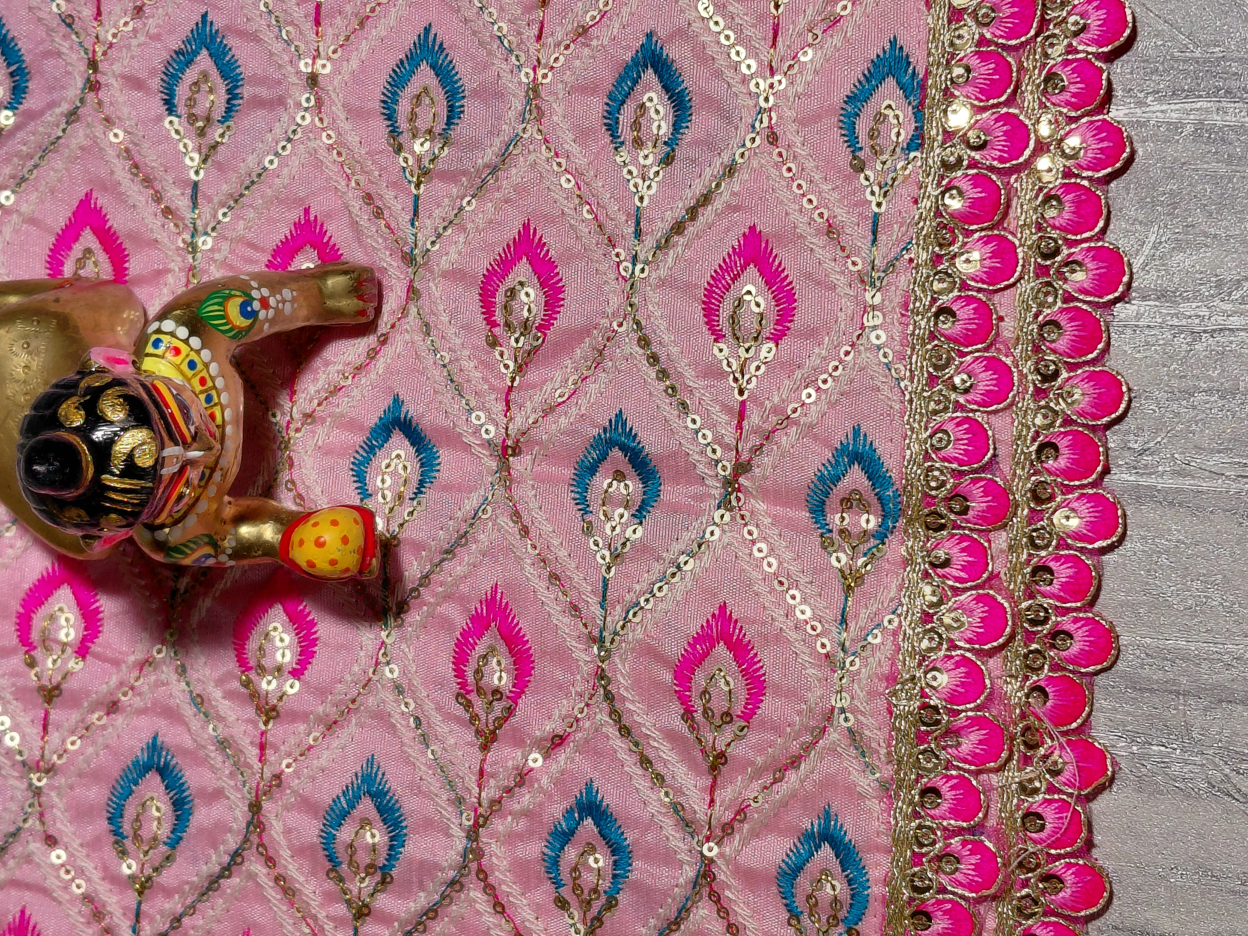 Rādhā Rāņi Mahotsava Vastram – Festive Embroidered Temple Cloth