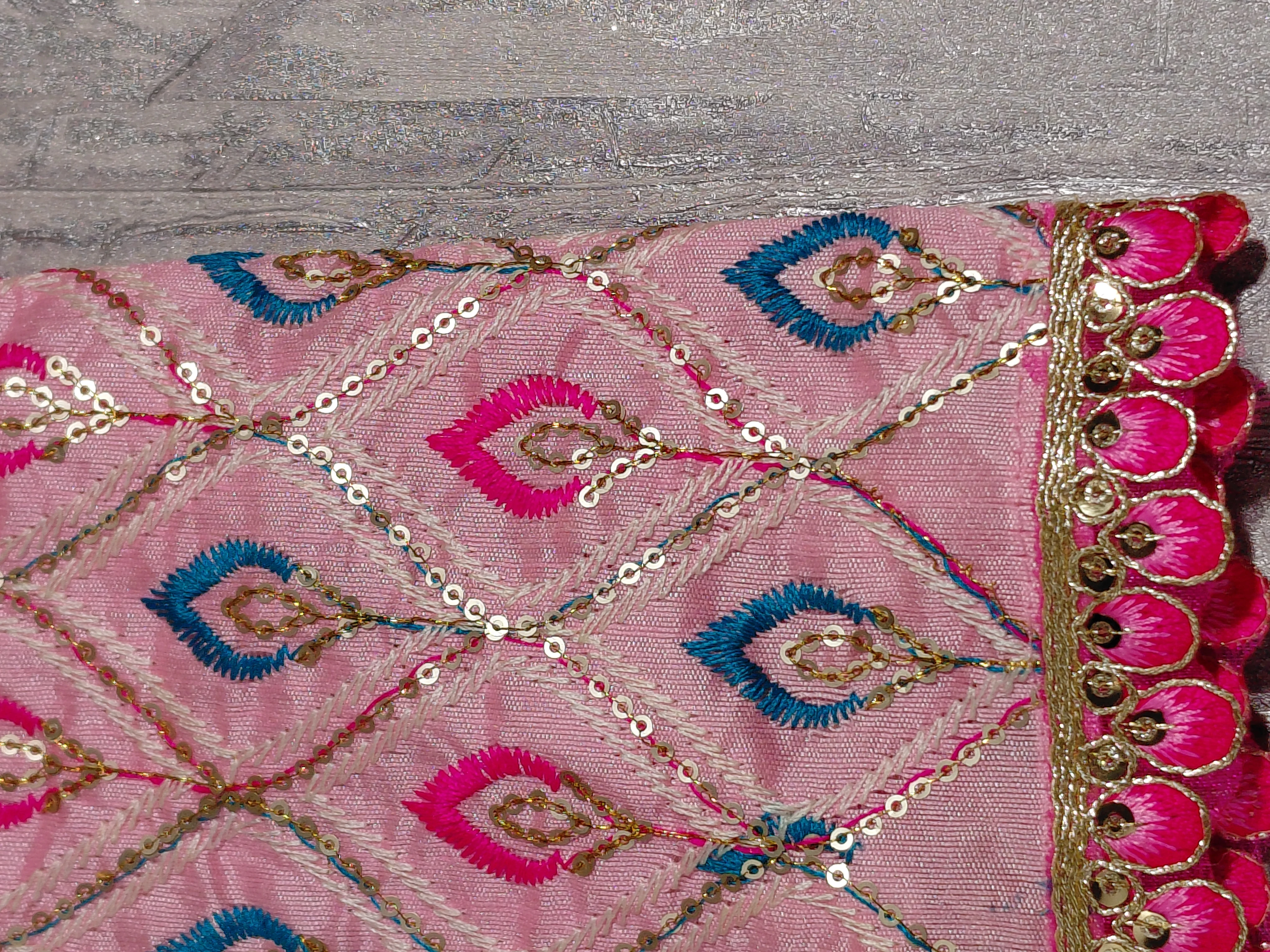 Rādhā Rāņi Mahotsava Vastram – Festive Embroidered Temple Cloth angle 4