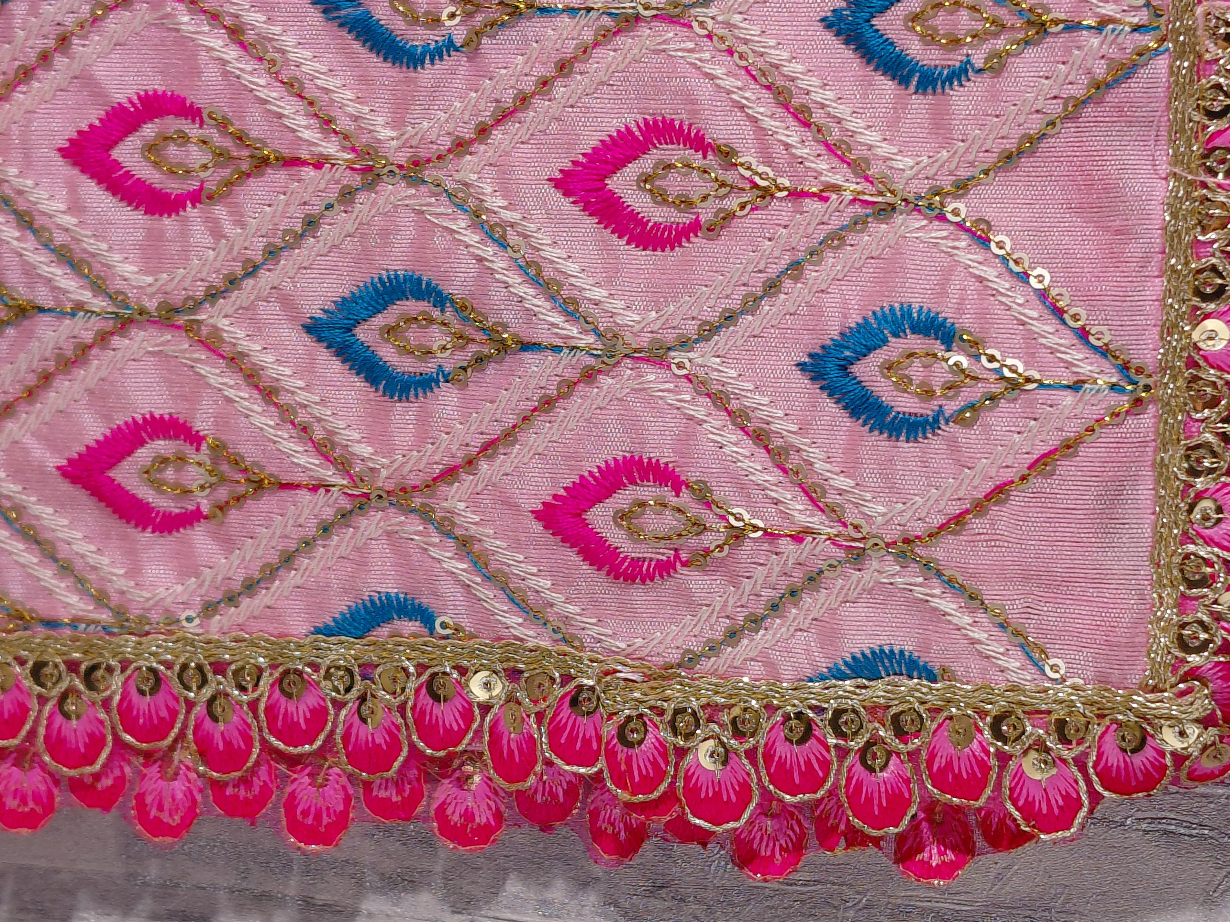 Rādhā Rāņi Mahotsava Vastram – Festive Embroidered Temple Cloth angle 5