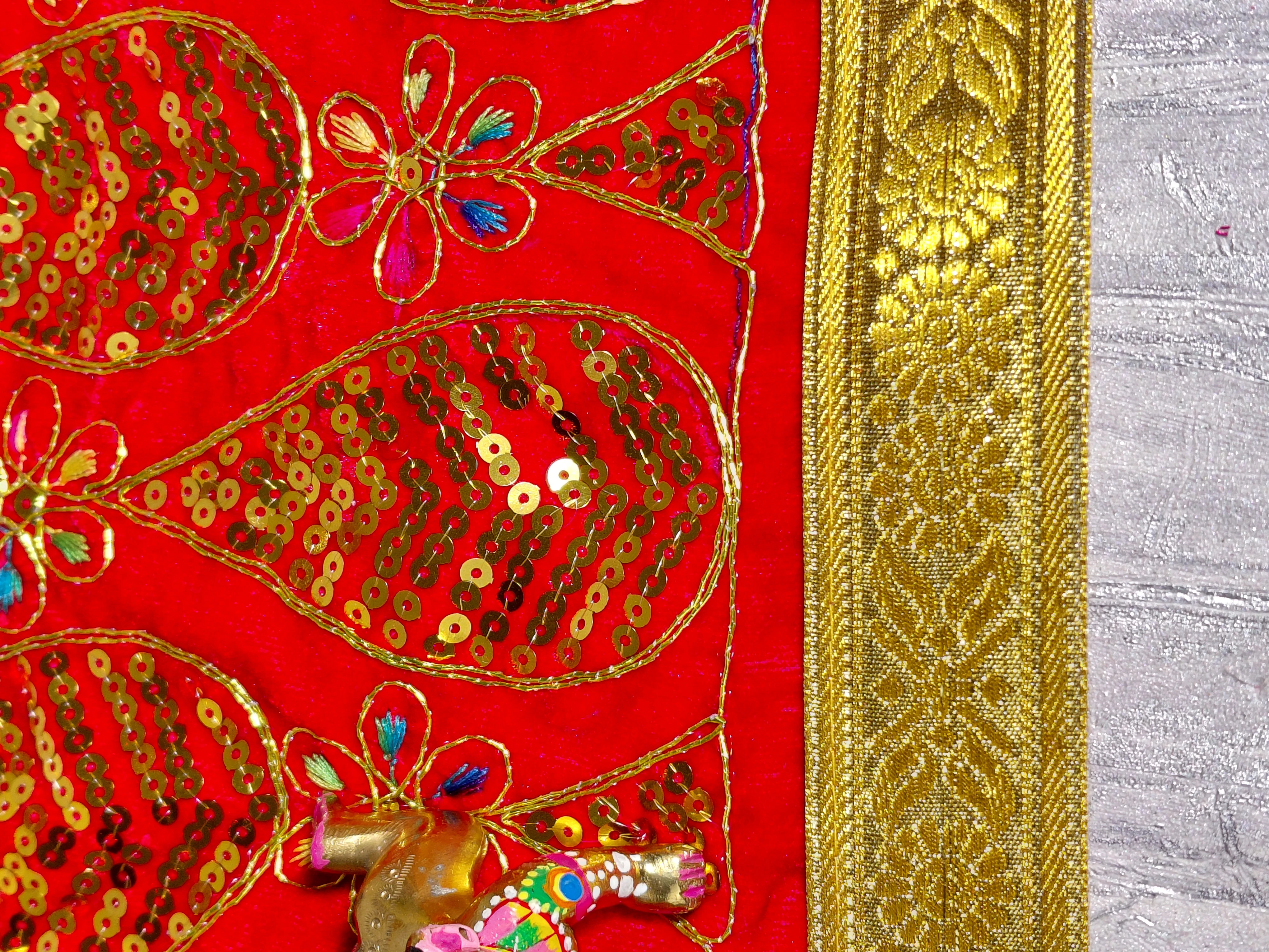 Shyam Priya Temple Cloth (Mandir Aasan) angle 5