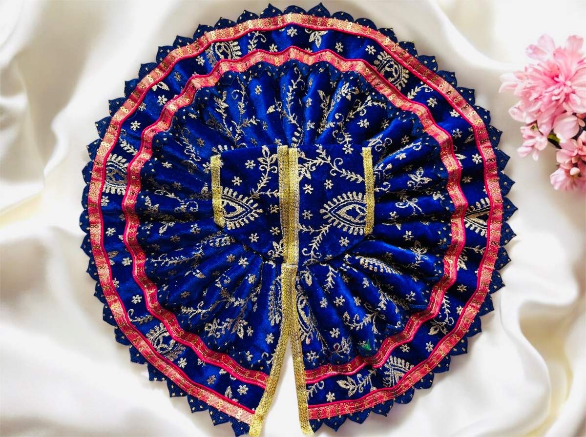 Bhakta Vatsala Poshak