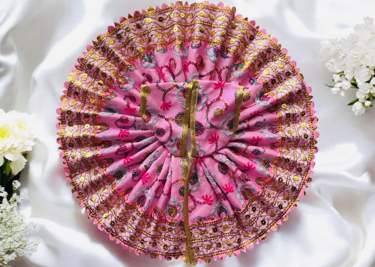 Vrindavan Viharini Poshak thumbnail 3
