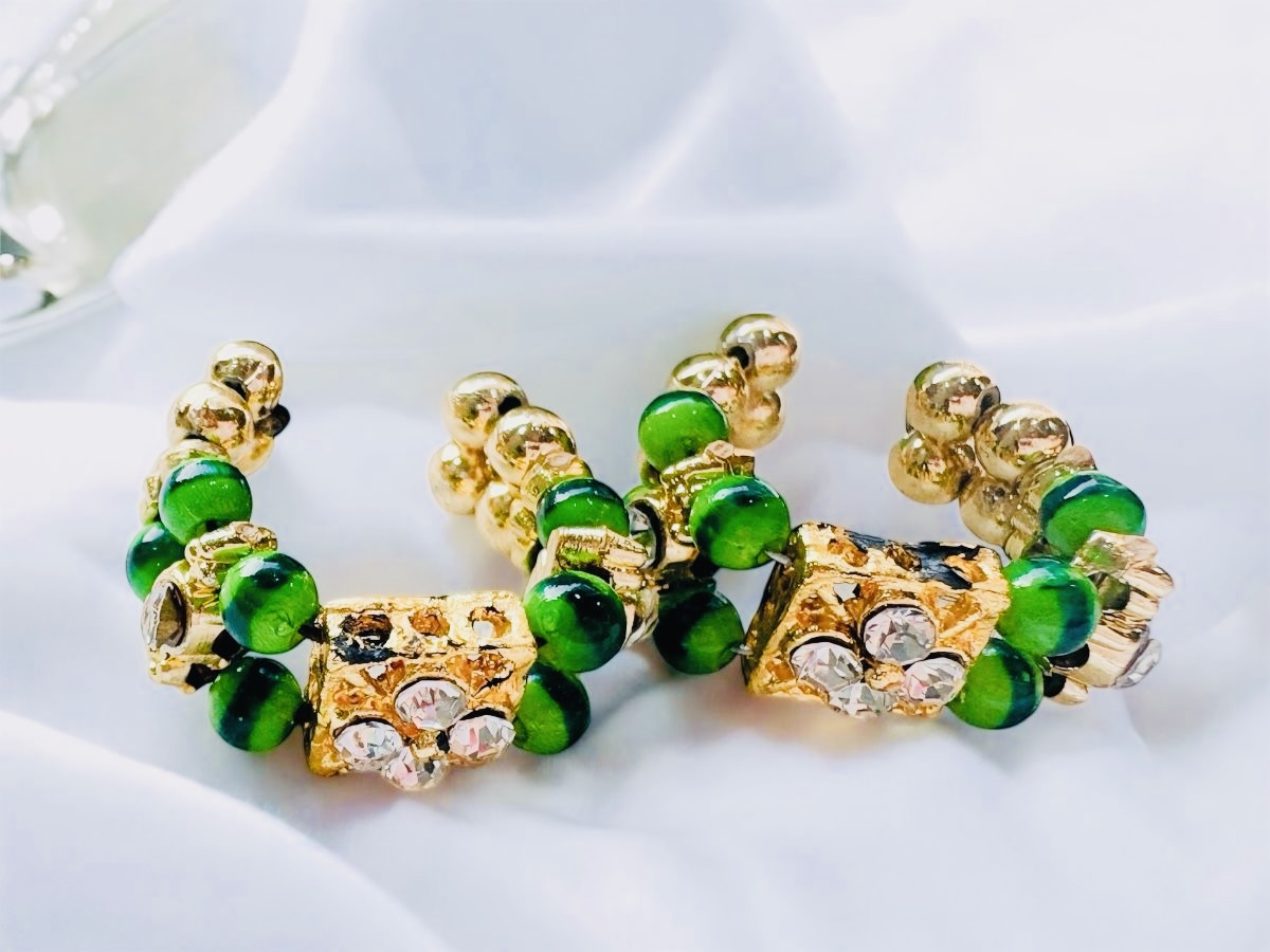 Hrdya Bangles thumbnail 5