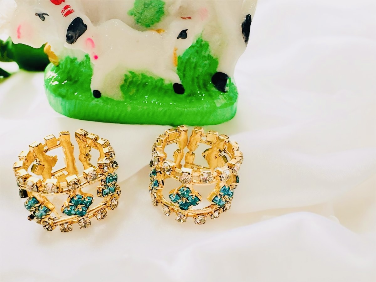 Nitya Bangles thumbnail 3
