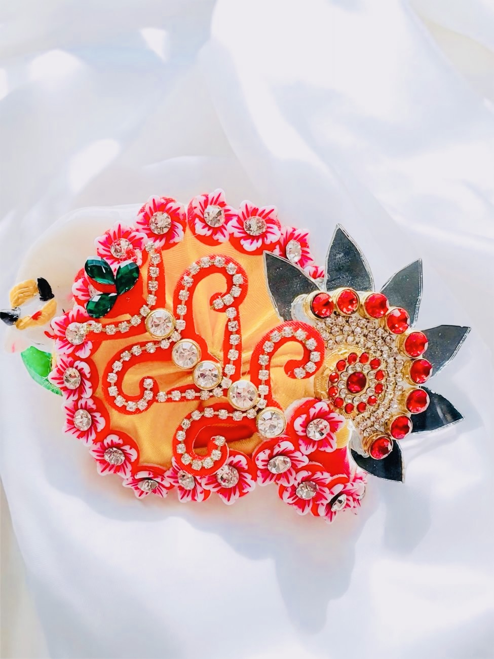 Vrajeshwari  Crown thumbnail 2