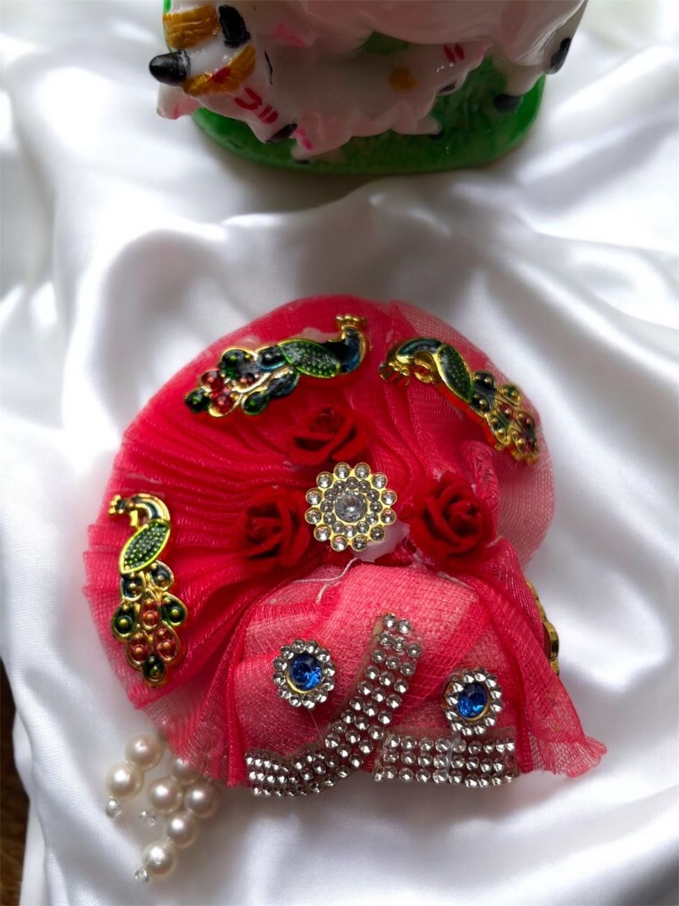 Madhavi Crown thumbnail 10