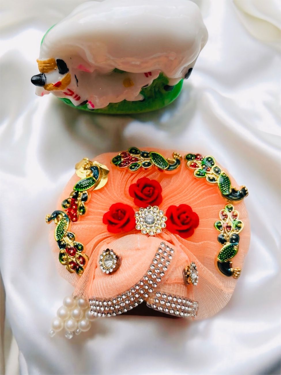 Madhavi Crown thumbnail 12