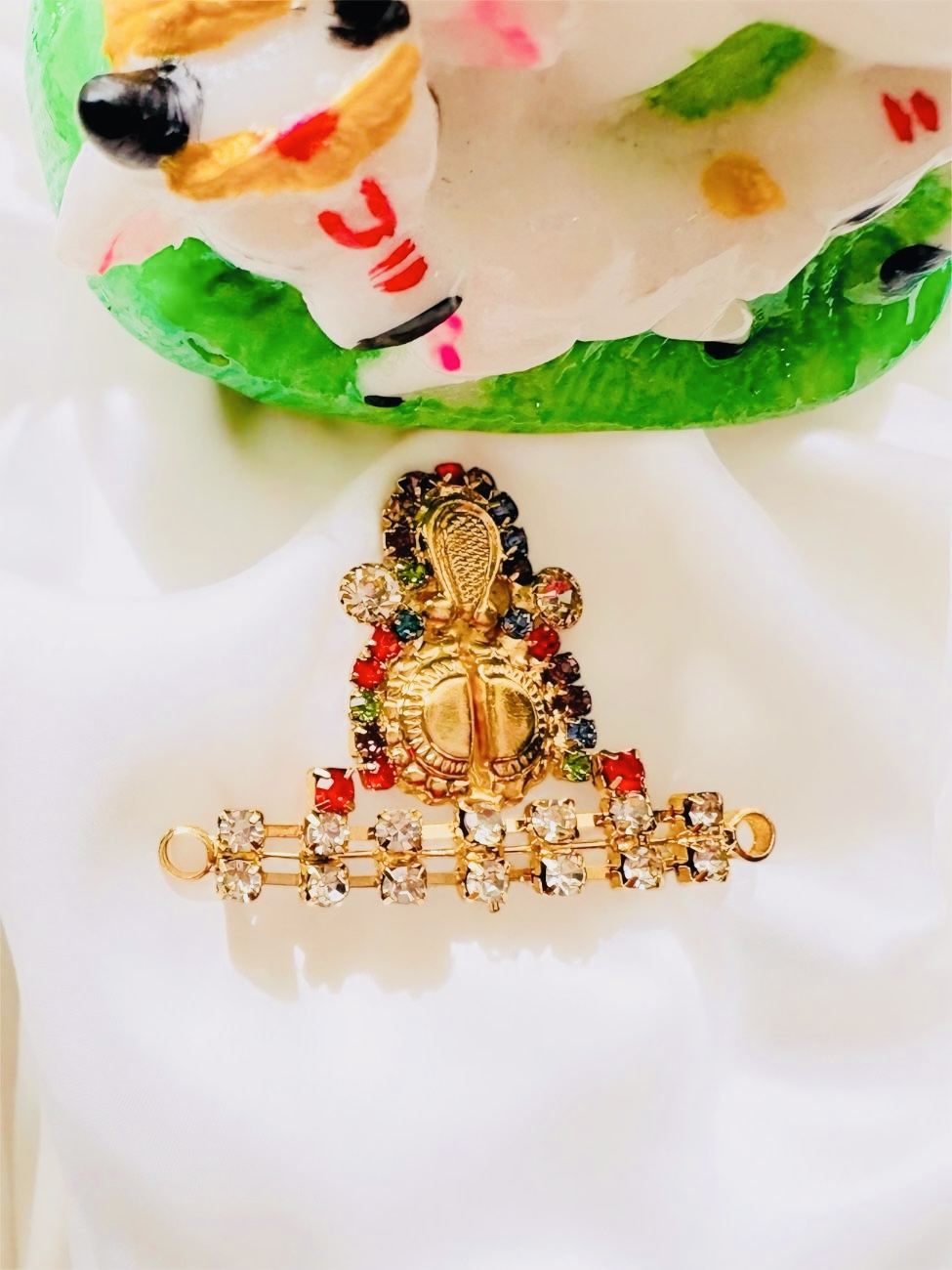 Madhusudana Crown thumbnail 3