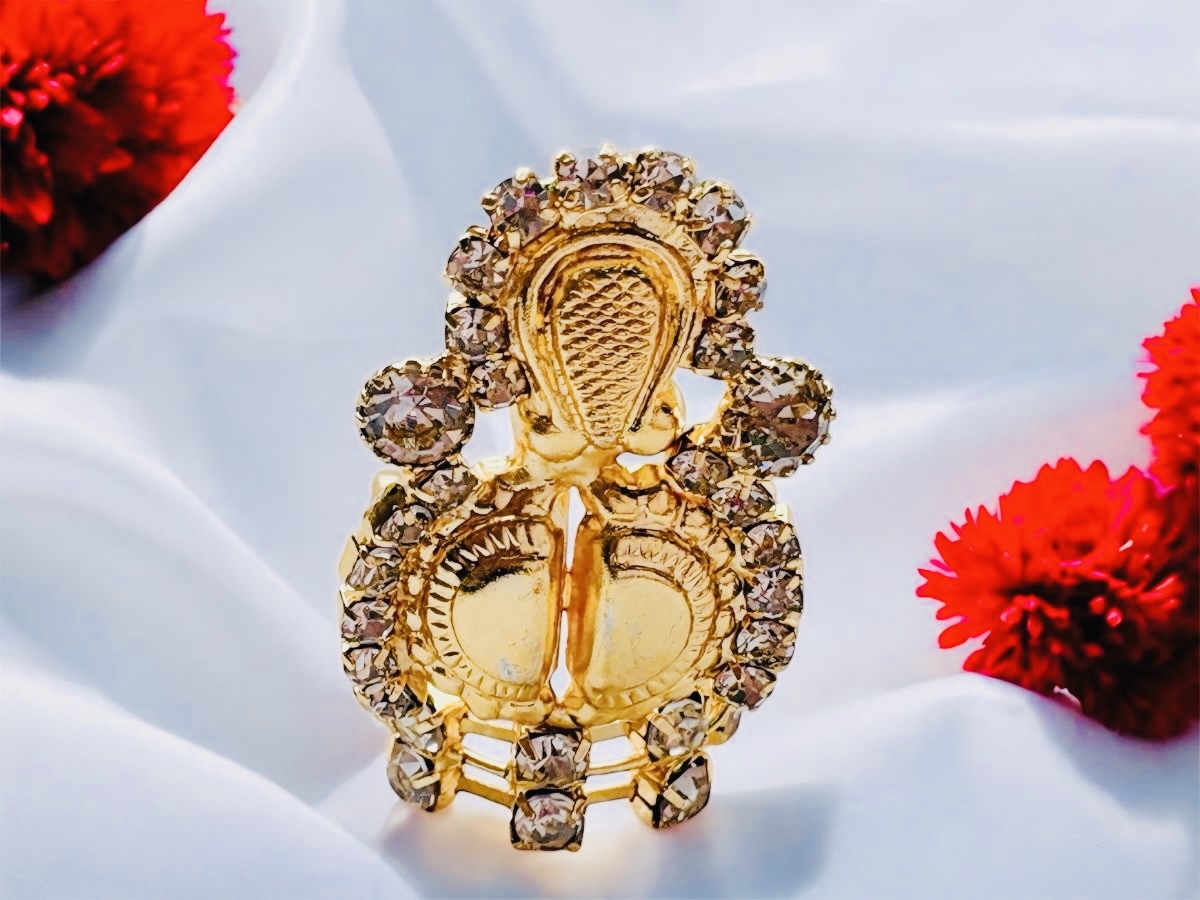 Madhusudana Crown thumbnail 2
