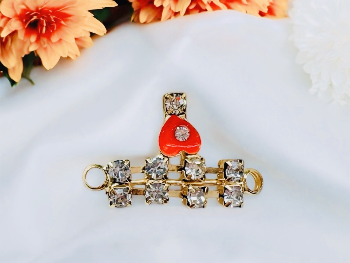 Girdhari Crown thumbnail 6