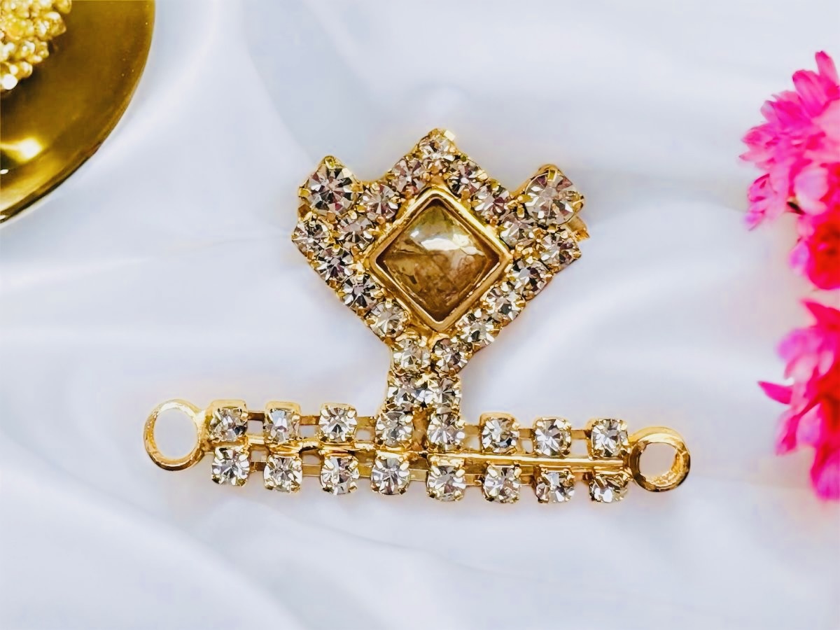 Moha Vimoha Crown thumbnail 4