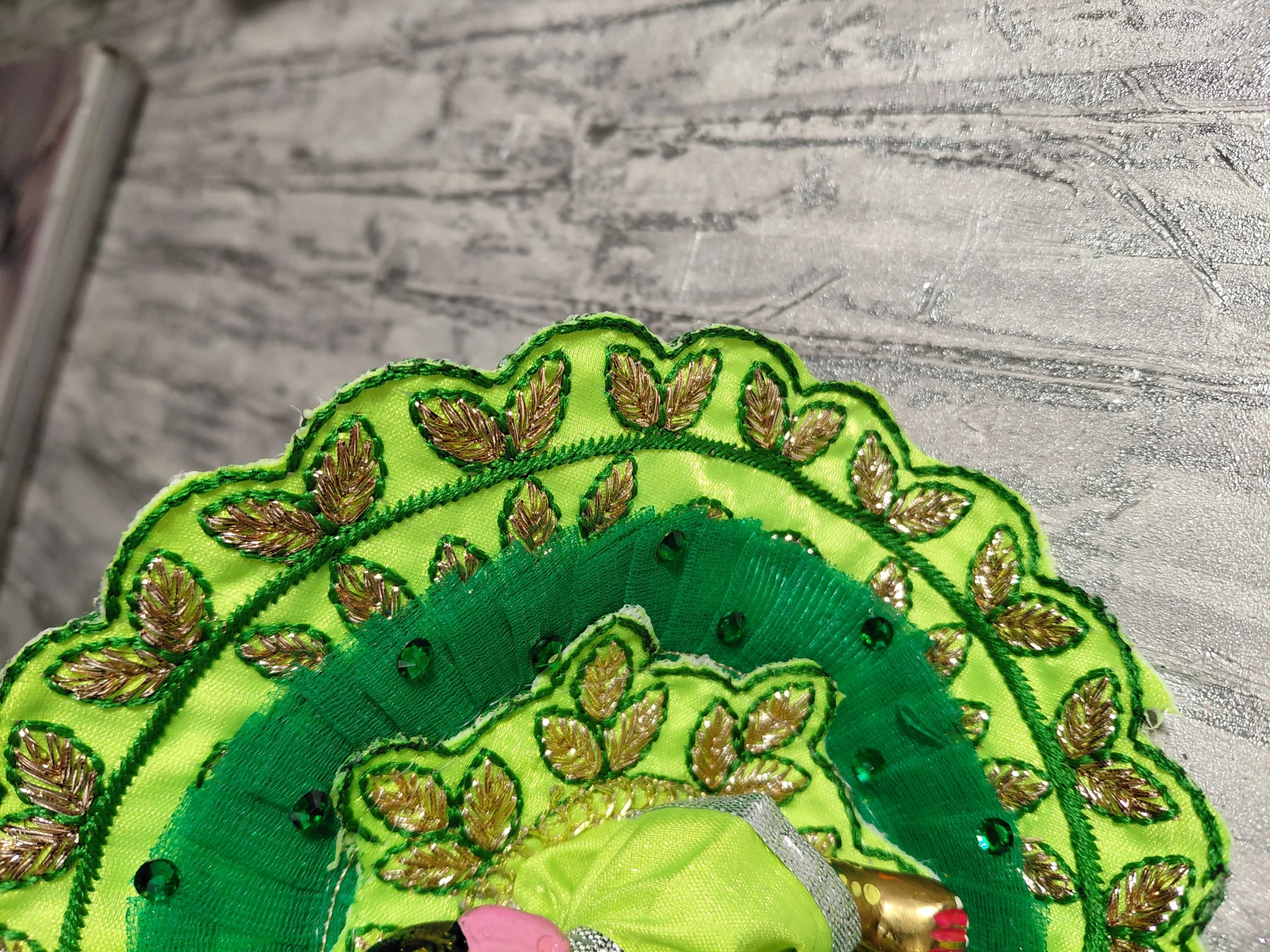 Amoha Poshak 6-Colour Combo angle 22