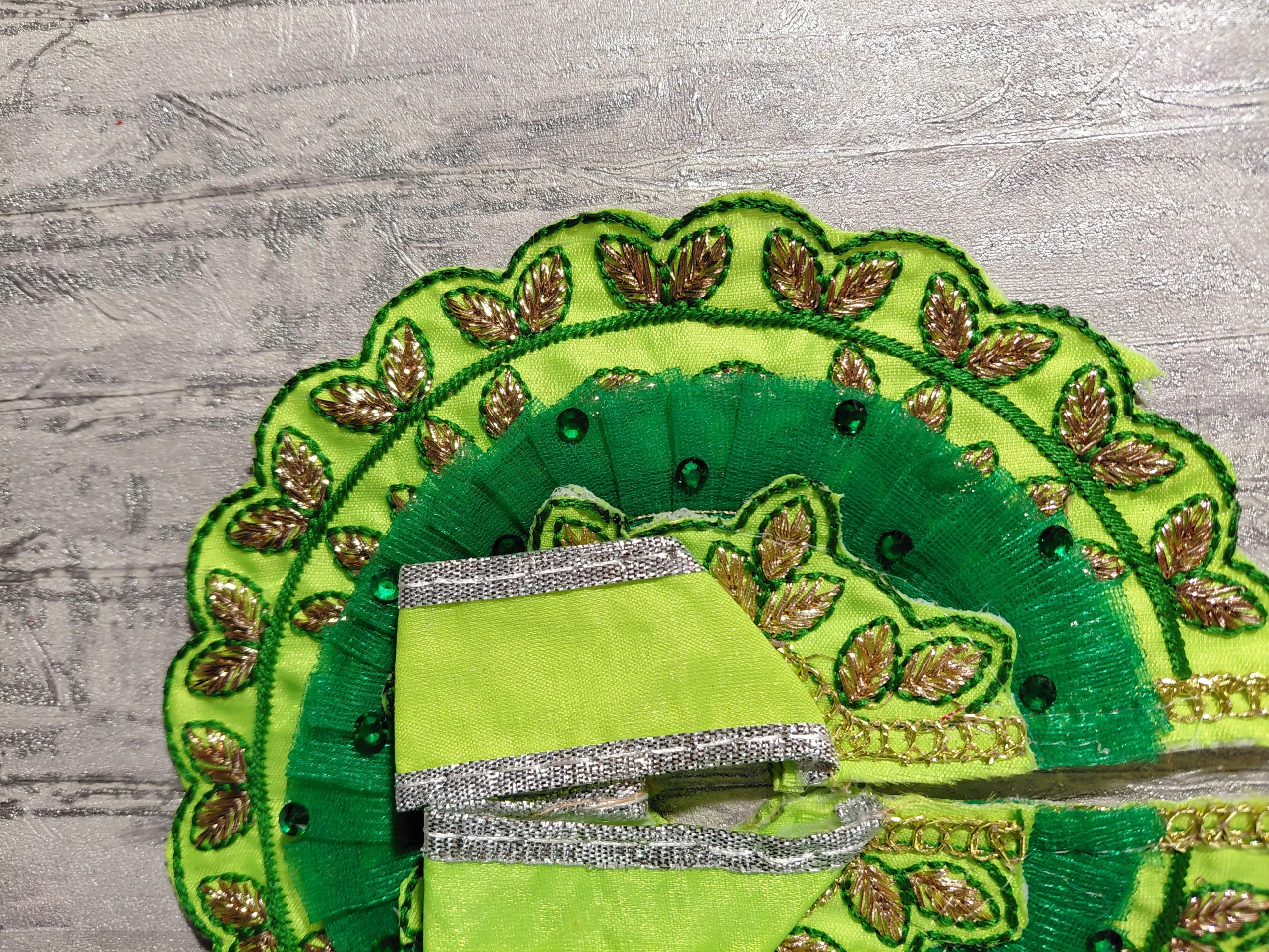 Amoha Poshak 6-Colour Combo angle 23
