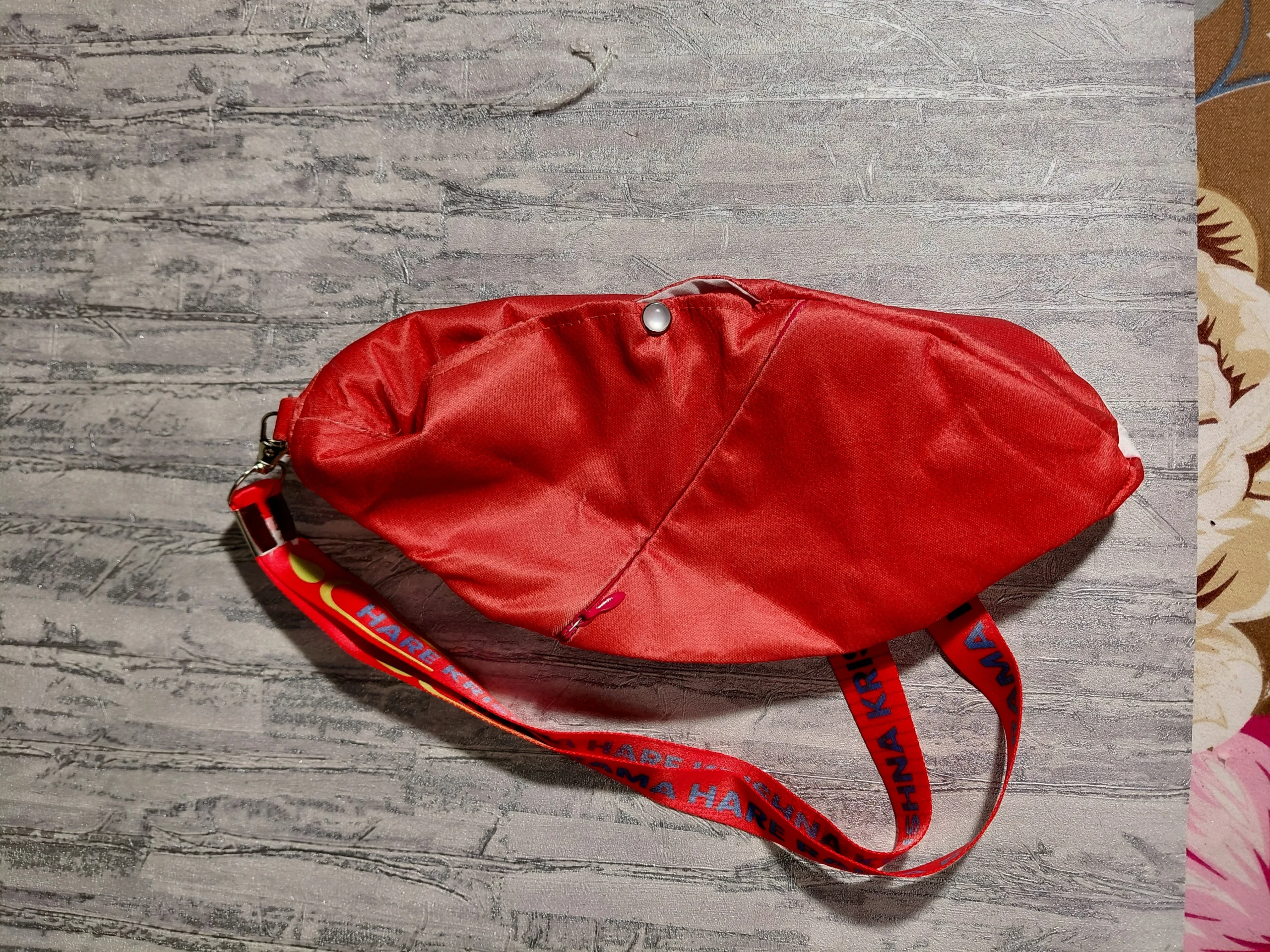 Damodar Ember Japa / Chanting Bag angle 5