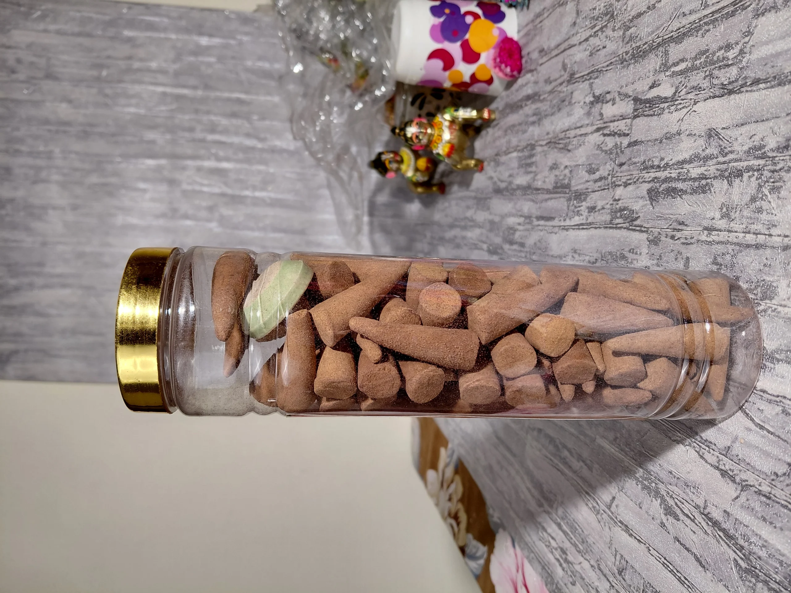 Hare Kṛṣṇa Attires Premium Dhoop Cones angle 14