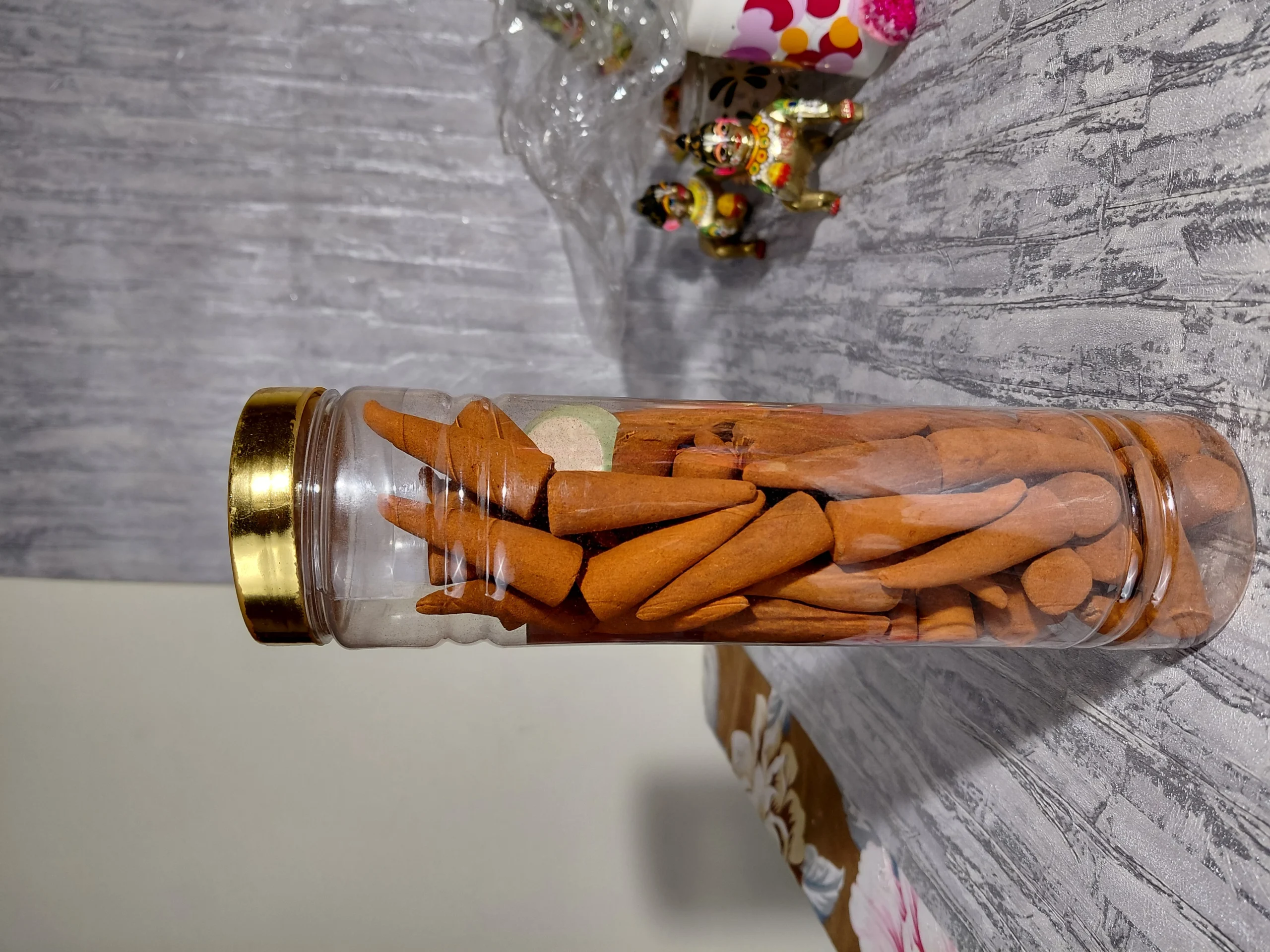 Hare Kṛṣṇa Attires Premium Dhoop Cones angle 17