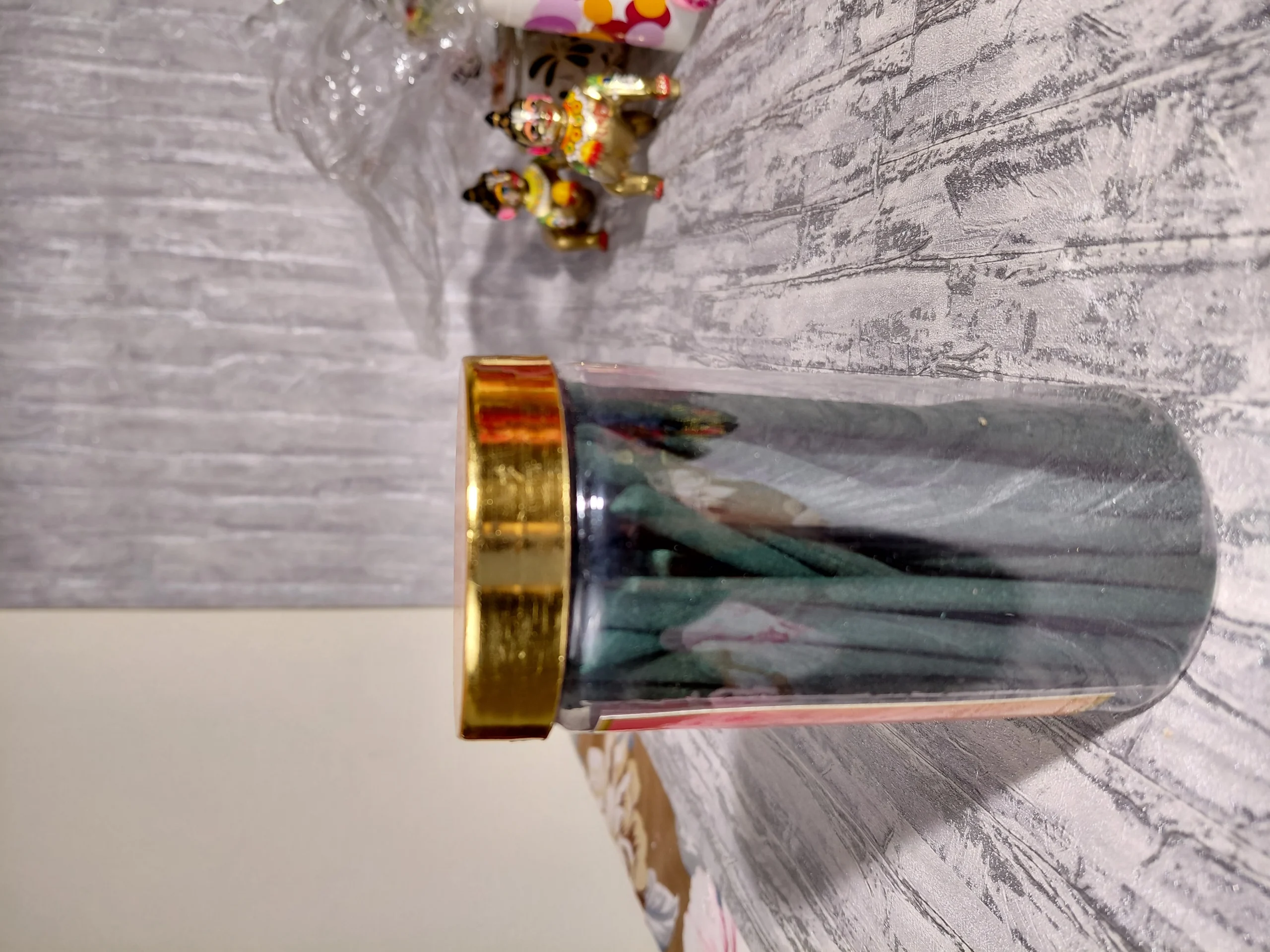 Hare Kṛṣṇa Attires Premium Dhoop Sticks angle 13