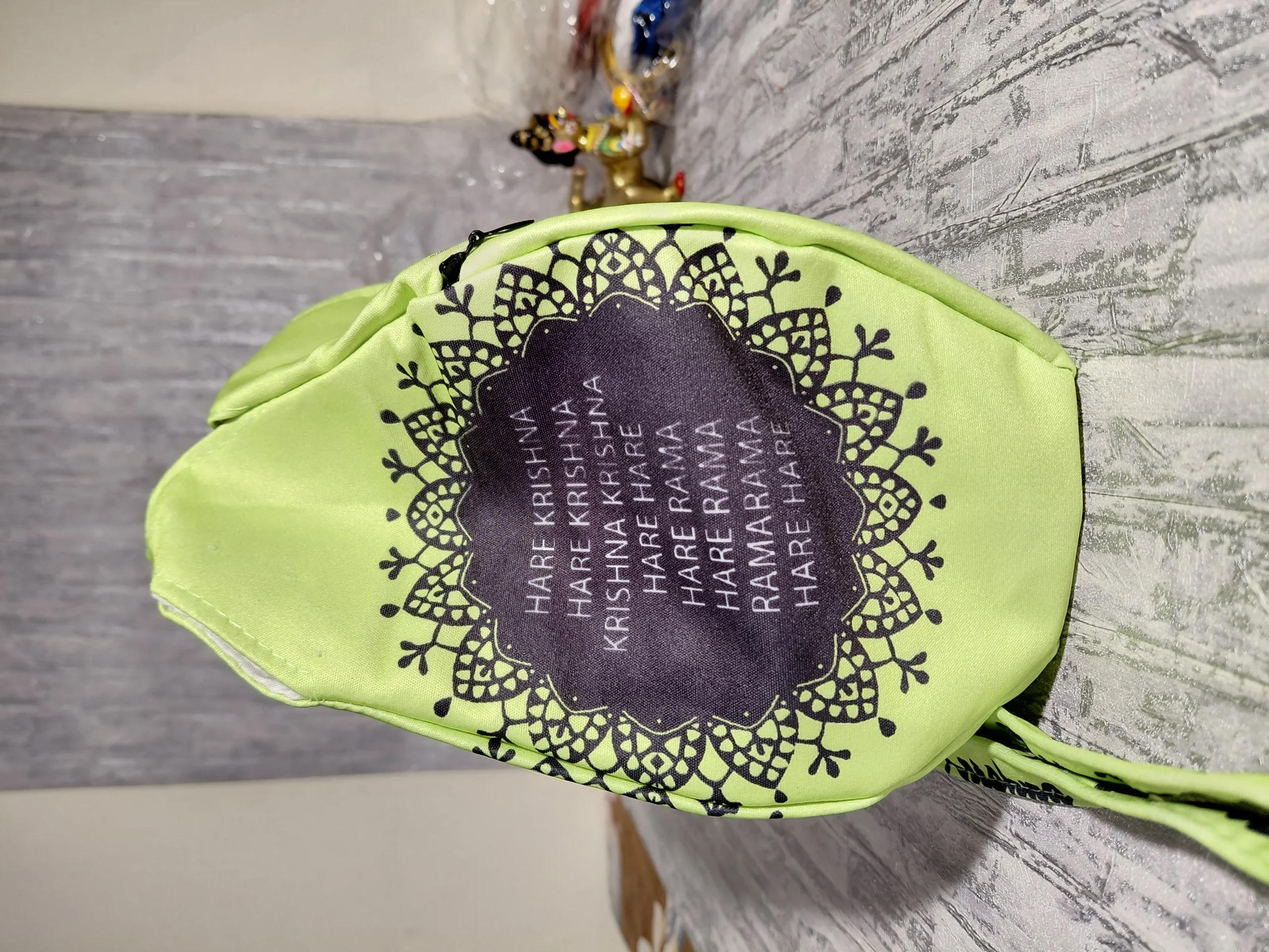 Gaura Japa / Chanting Bag angle 5