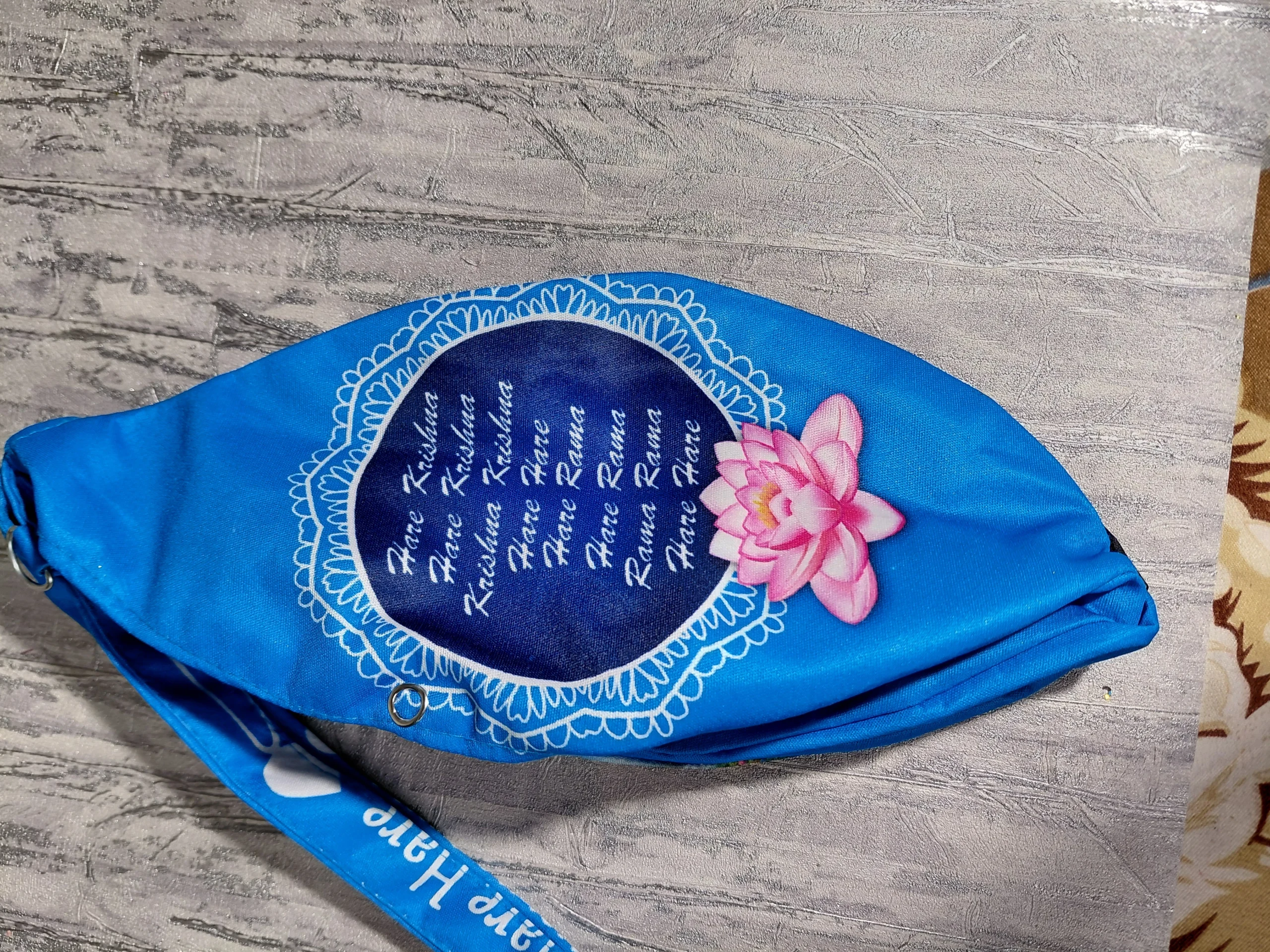 Gauranga Sapphire Japa / Chanting Bag angle 14