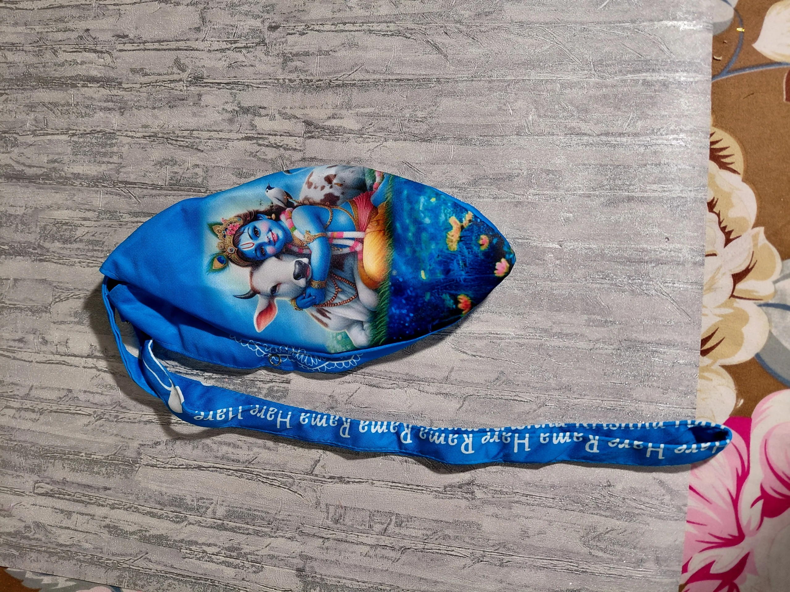 Gauranga Sapphire Japa / Chanting Bag angle 18