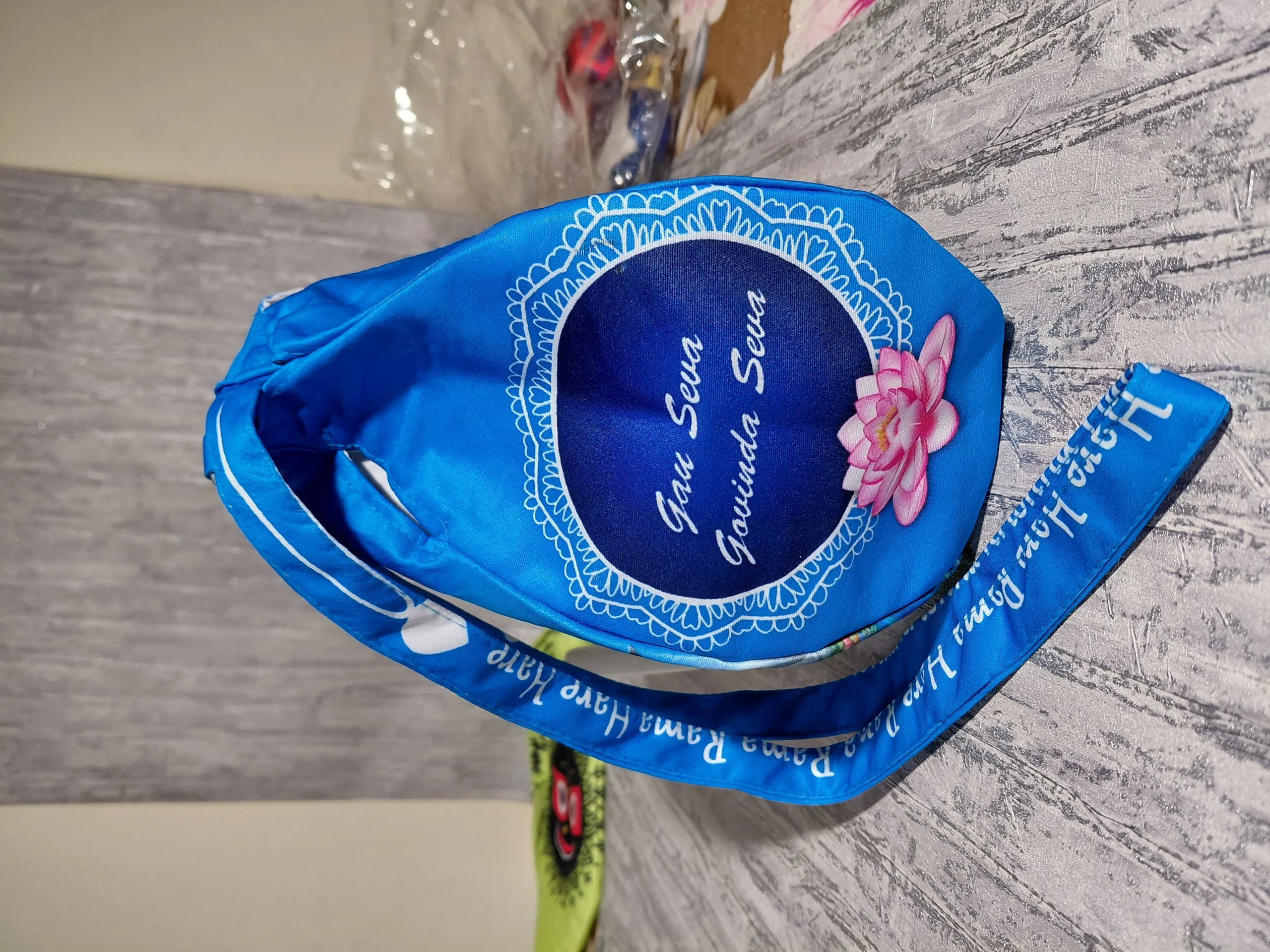 Gauranga Sapphire Japa / Chanting Bag angle 2
