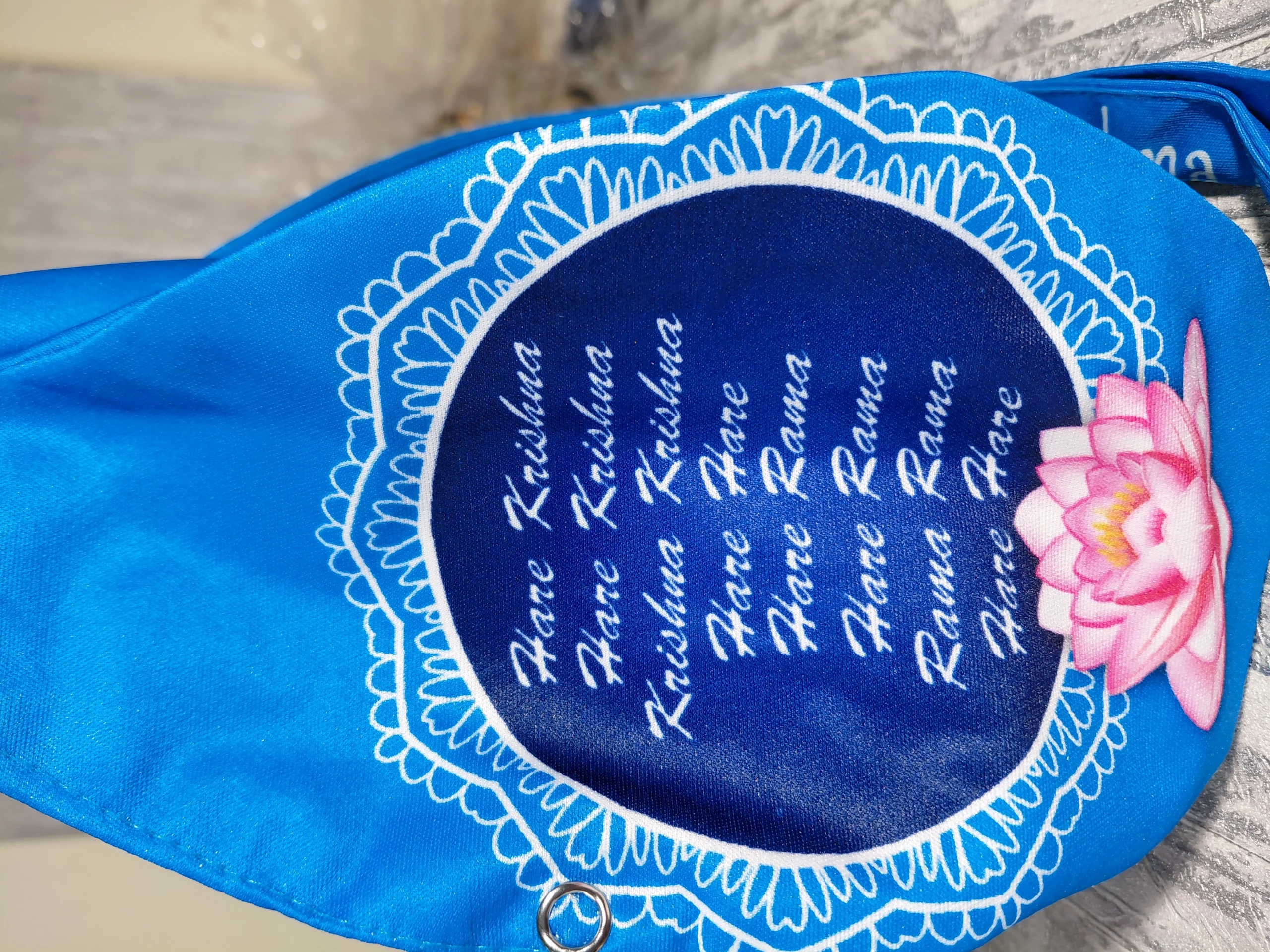 Gauranga Sapphire Japa / Chanting Bag angle 5