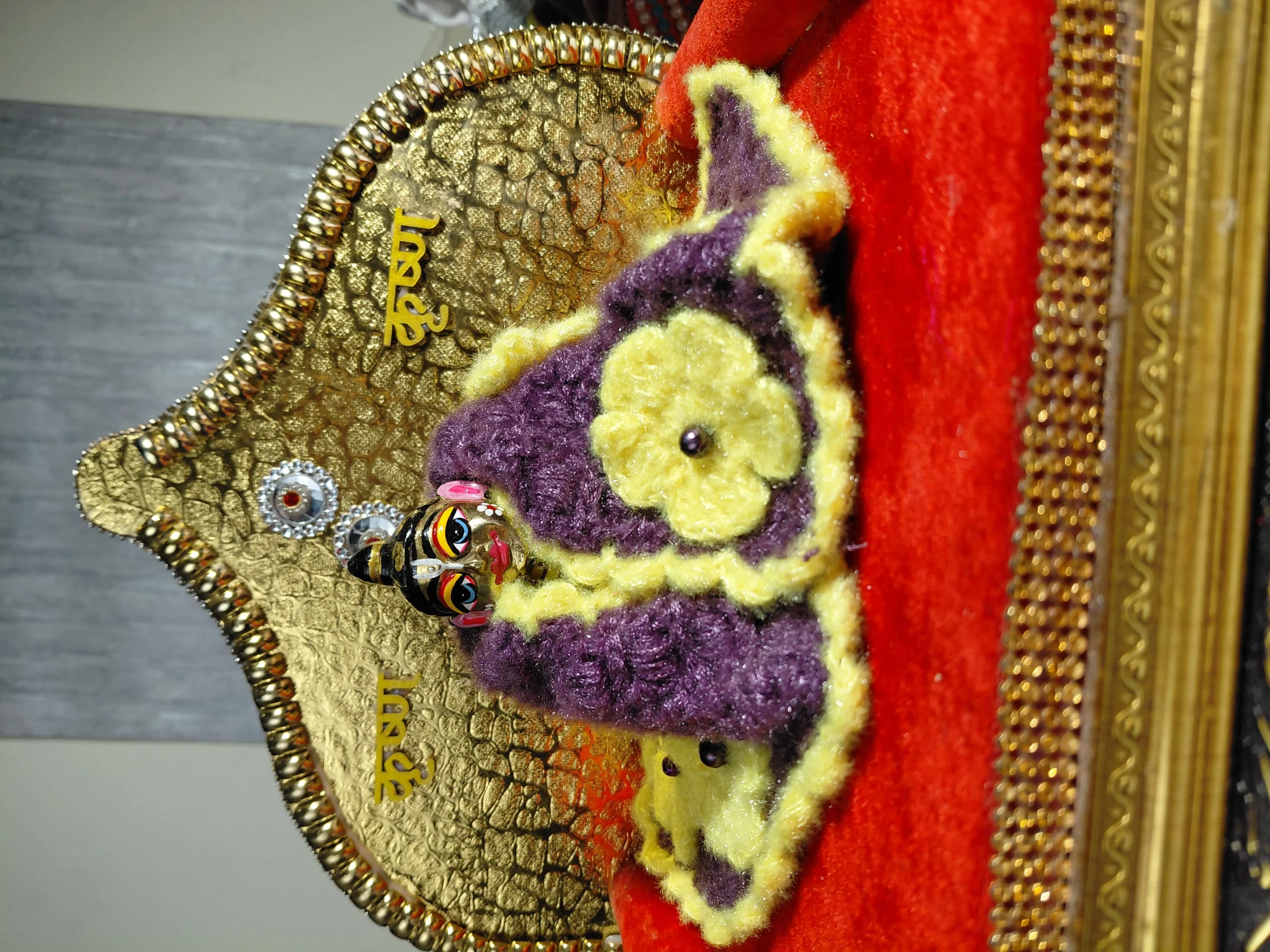 Nimai Madhuri Chadar / Shawl angle 7
