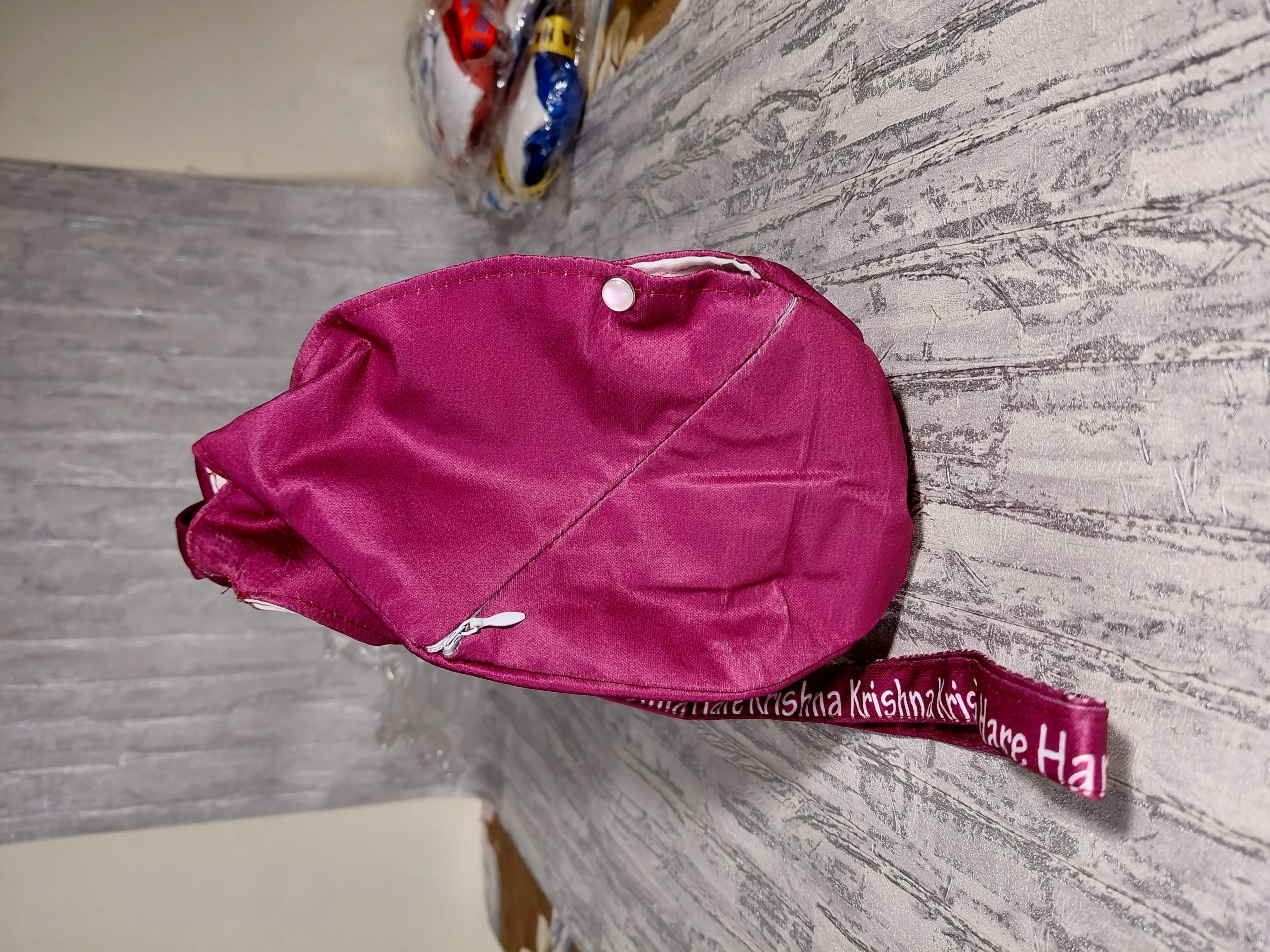 Radhika Amaranth Japa / Chanting Bag angle 4