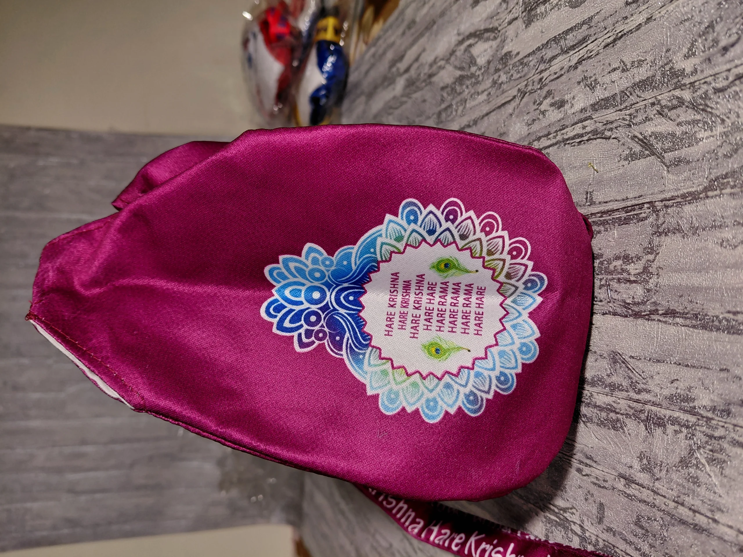 Radhika Amaranth Japa / Chanting Bag angle 5