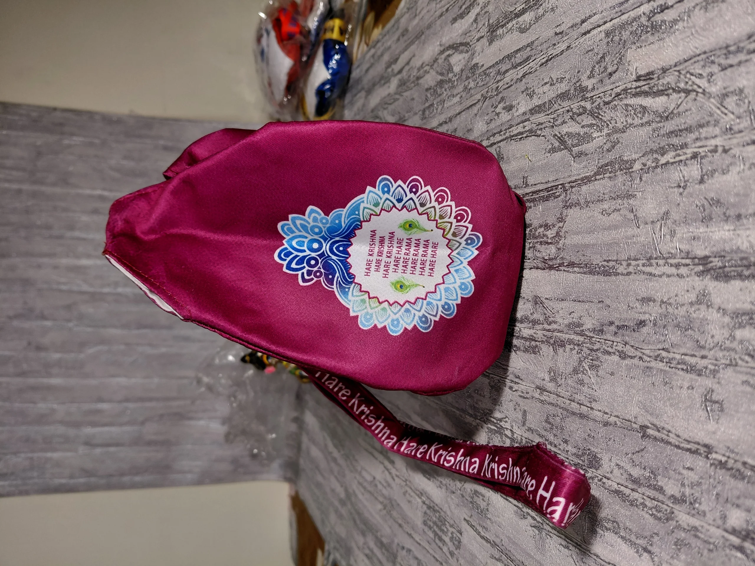 Radhika Amaranth Japa / Chanting Bag angle 6